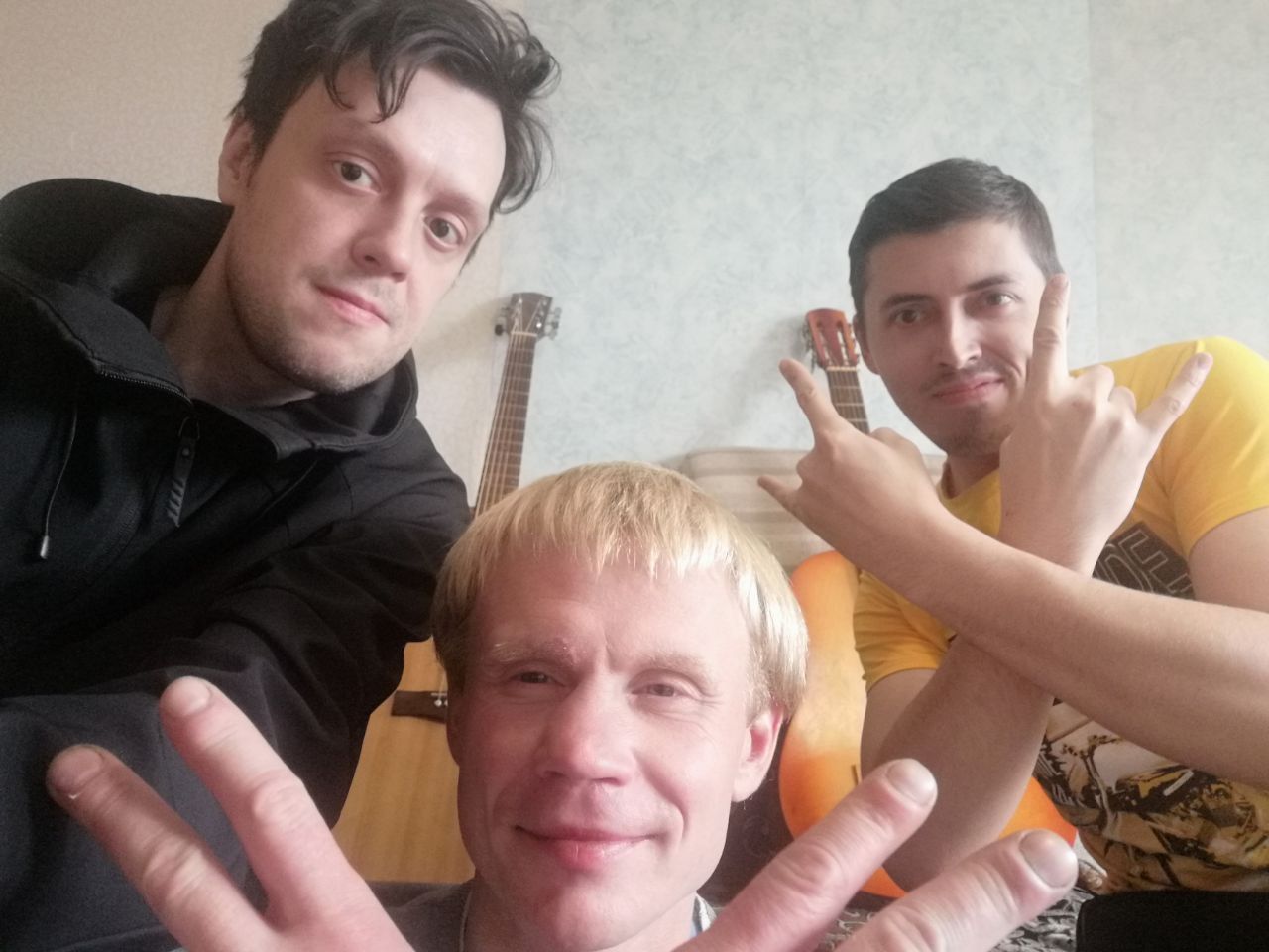 Афиша с Белым Джинном